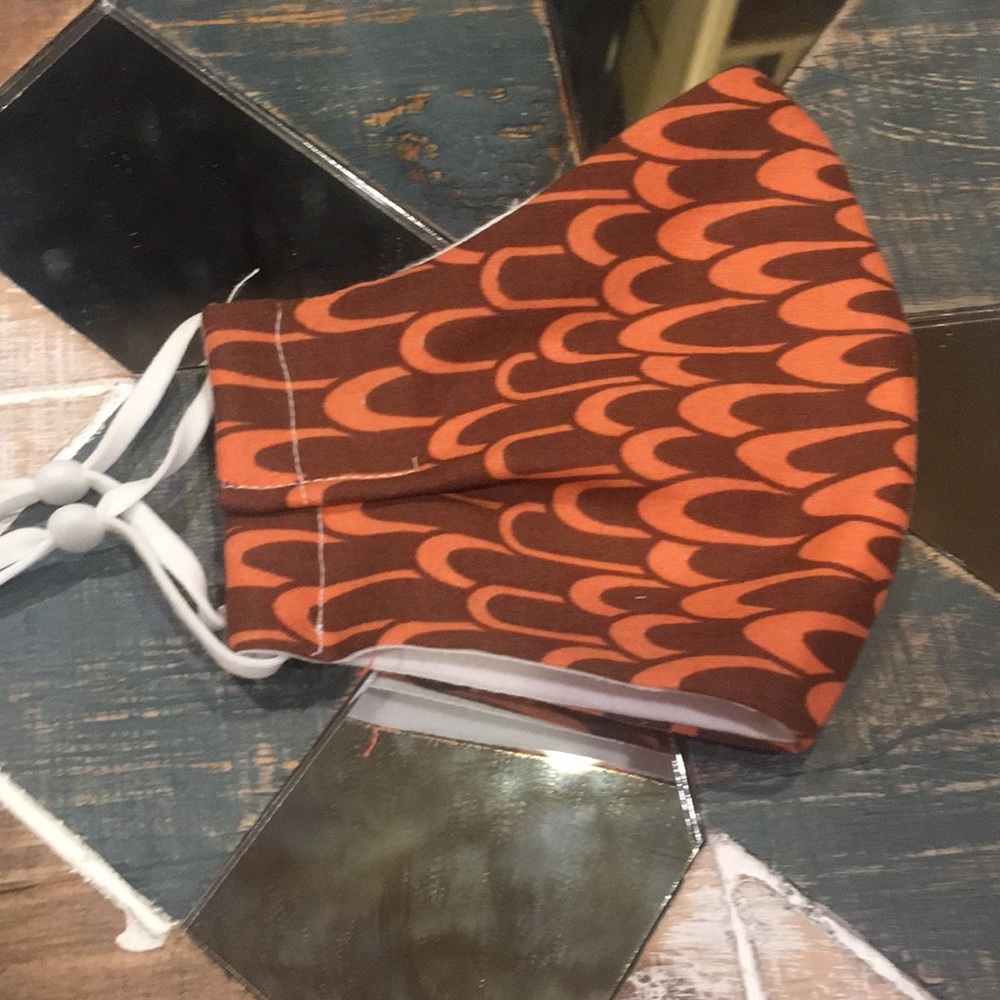 Face Mask With Wire